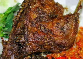 Bebek Goreng Surabaya