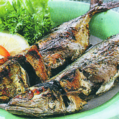 Ikan Kembung Bakar Sambal Belimbing Wuluh