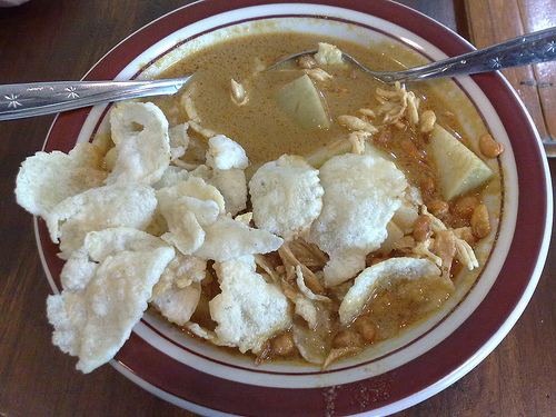 Lontong Kare Tahu