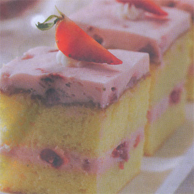 Cake Keju Lapis Stroberry