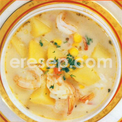 Chupe De Camarones (Chowder Udang) Peru