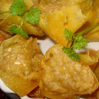 Pangsit Goreng Tahu