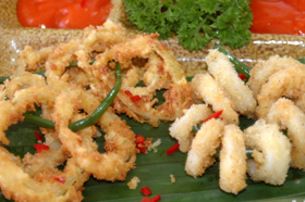 Cumi Dan Bawang Bombay Goreng Renyah