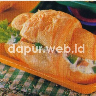 Croissant Tuna Keju