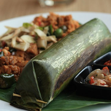 Nasi Bakar Telur